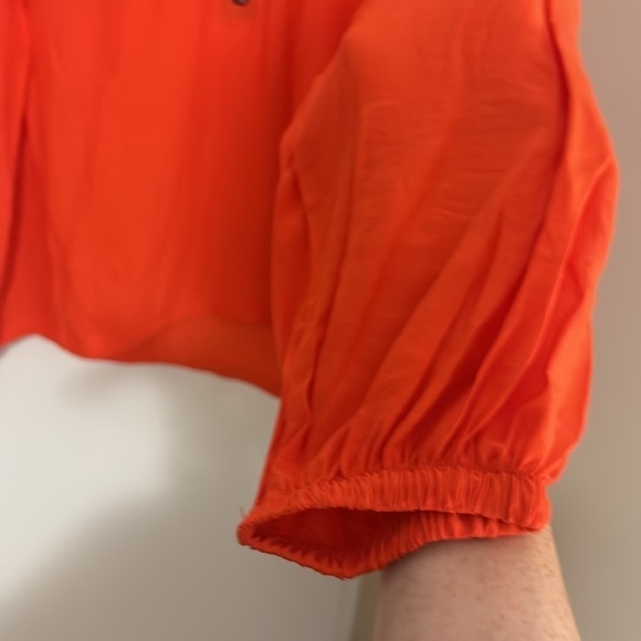 Material unknown, it’s soft, large, orange(picture  looks red) never worn - Picture 4 of 5